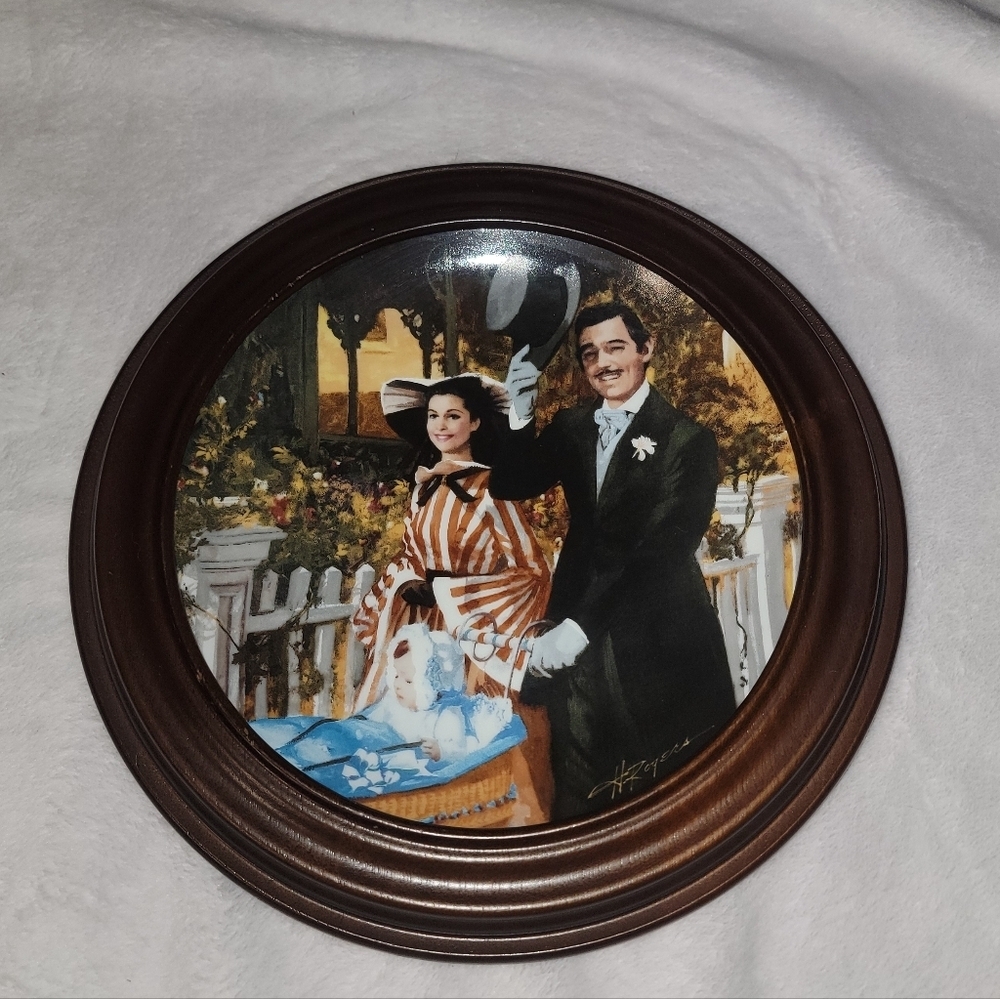 Vintage Gone With The Wind Strolling In Atlanta Collectors Plate